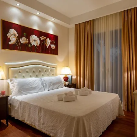 M House 4*